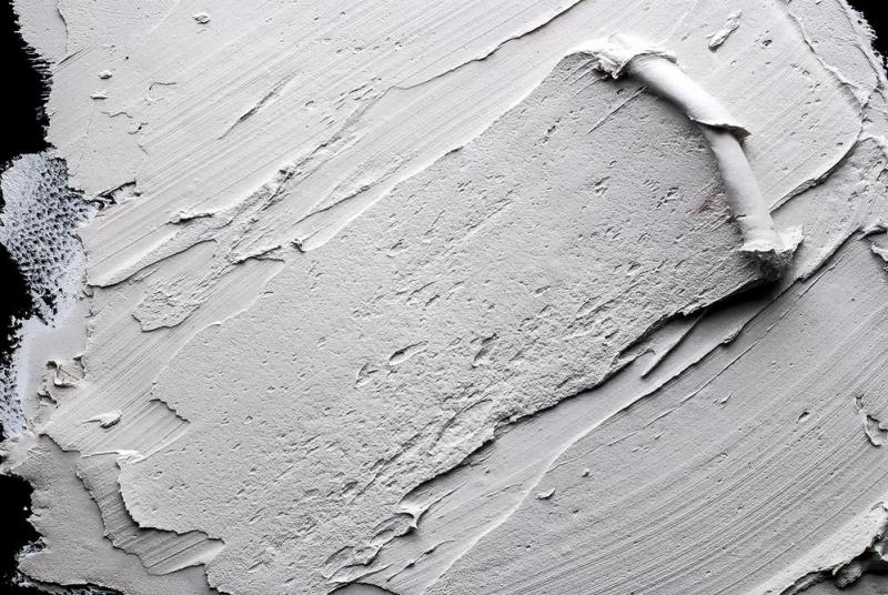 Rev&ecirc;tement mural, comment sublimer vos murs avec style ?